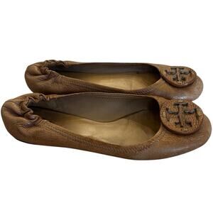 Tory Burch Reva Royal Tan Tumbled Leather Logo Ballet Flats Balletcore Preppy